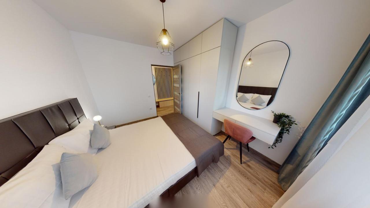 Apartment By The Lake Nr 4 Vrt Sibiu Esterno foto