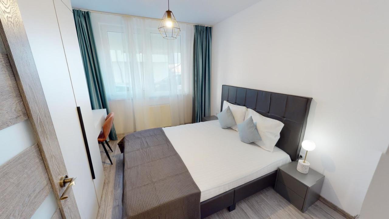 Apartment By The Lake Nr 4 Vrt Sibiu Esterno foto