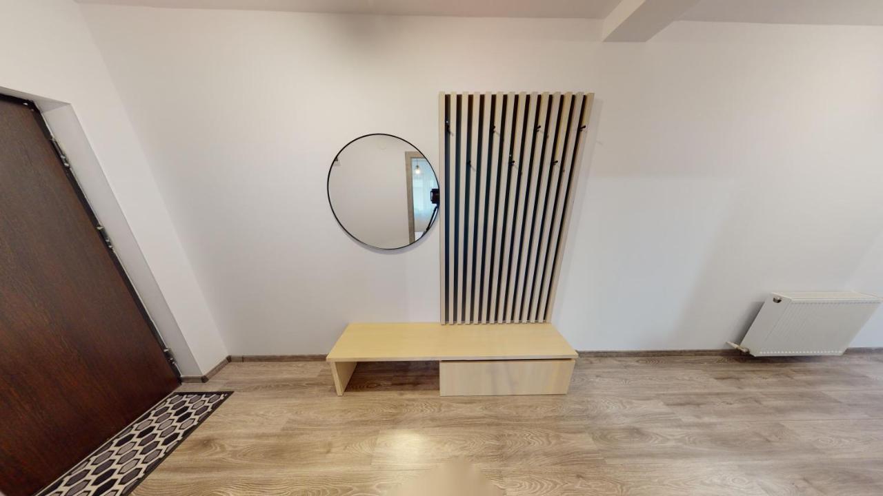 Apartment By The Lake Nr 4 Vrt Sibiu Esterno foto